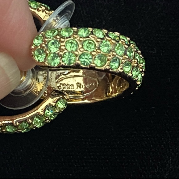 Vintage QVC Joan Rivers Classics Collection Pavé Hoop Earrings Green - Picture 4 of 9